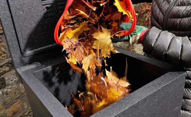 Adding leaves to the Hotbin